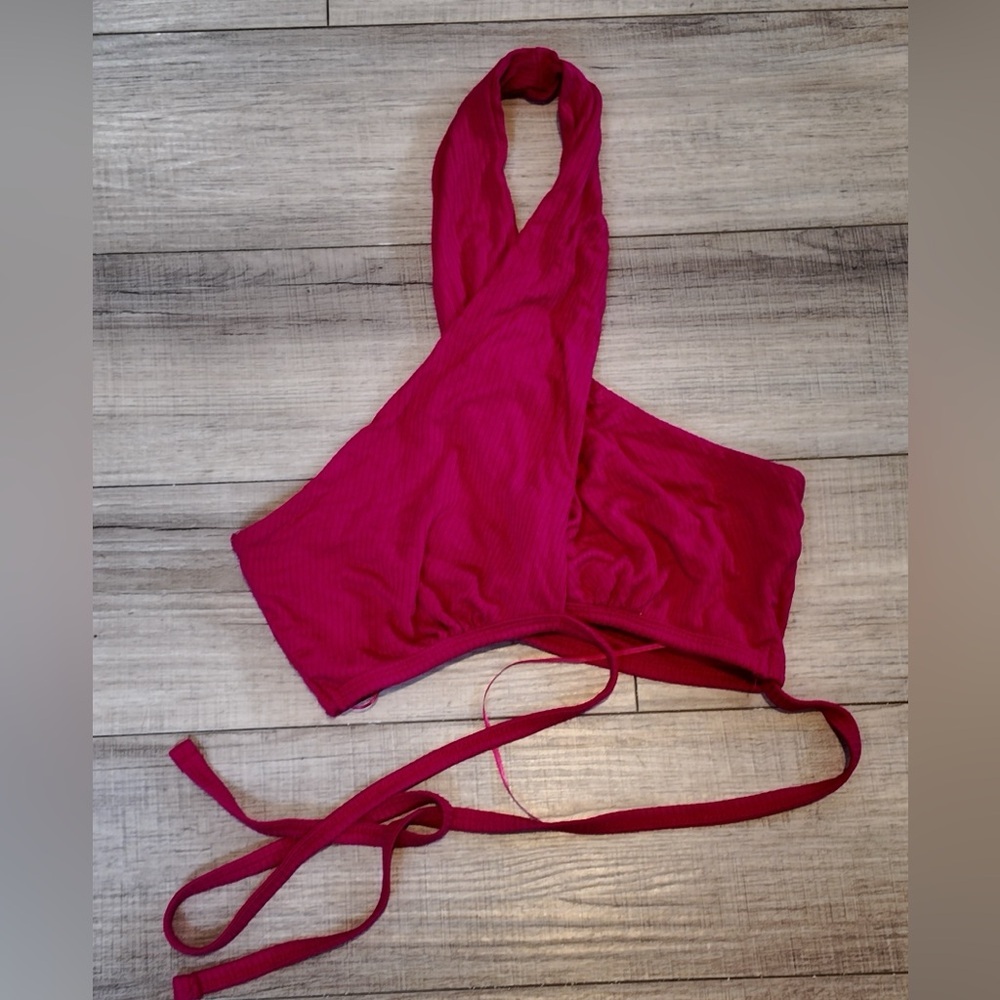 Garage Wrap Halter Top – Magenta Raspberry Jam | Size M | Flattering Y2K Trendy
